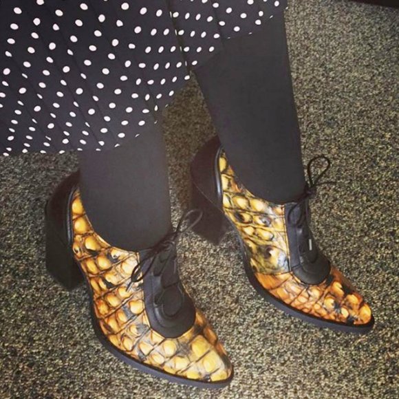 Fluevog Shoes - ENTRANCE ROOM 112 - Picture 5 of 5